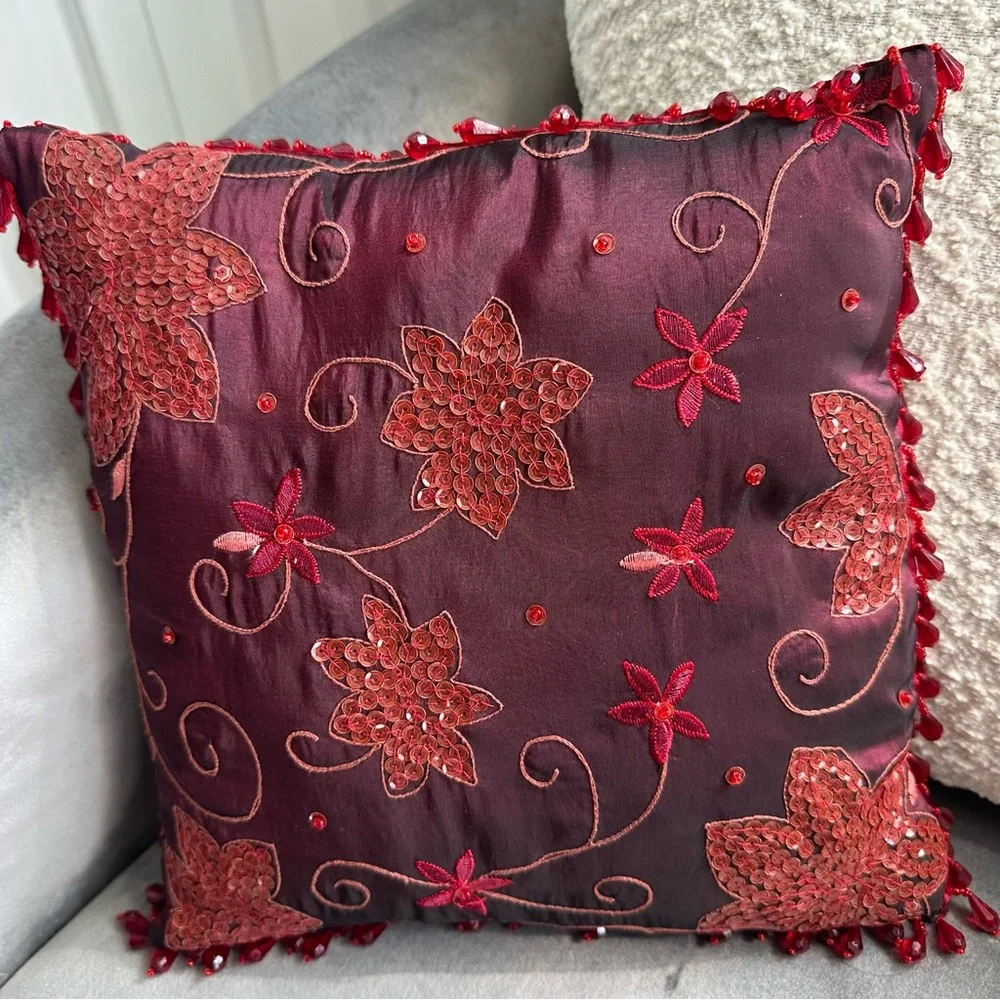 Vintage Burgundy Beaded Floral Pillow Set 2pc Boho Glam Decor 11” 6x8